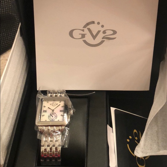 GV2 by Gevril stainless women  bracelet watch - Picture 4 of 7